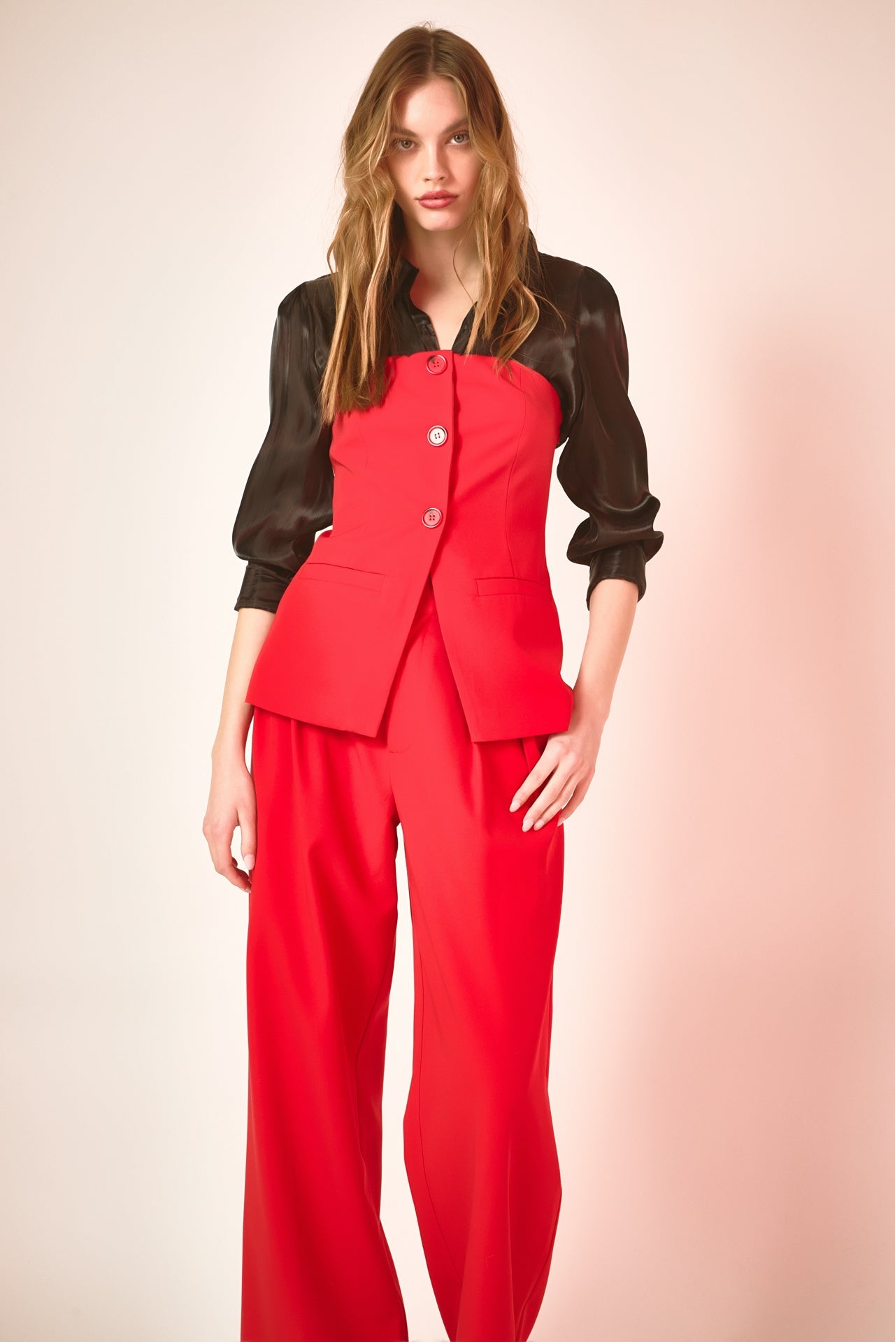 Mid Rise Pleated Wide leg Trousers