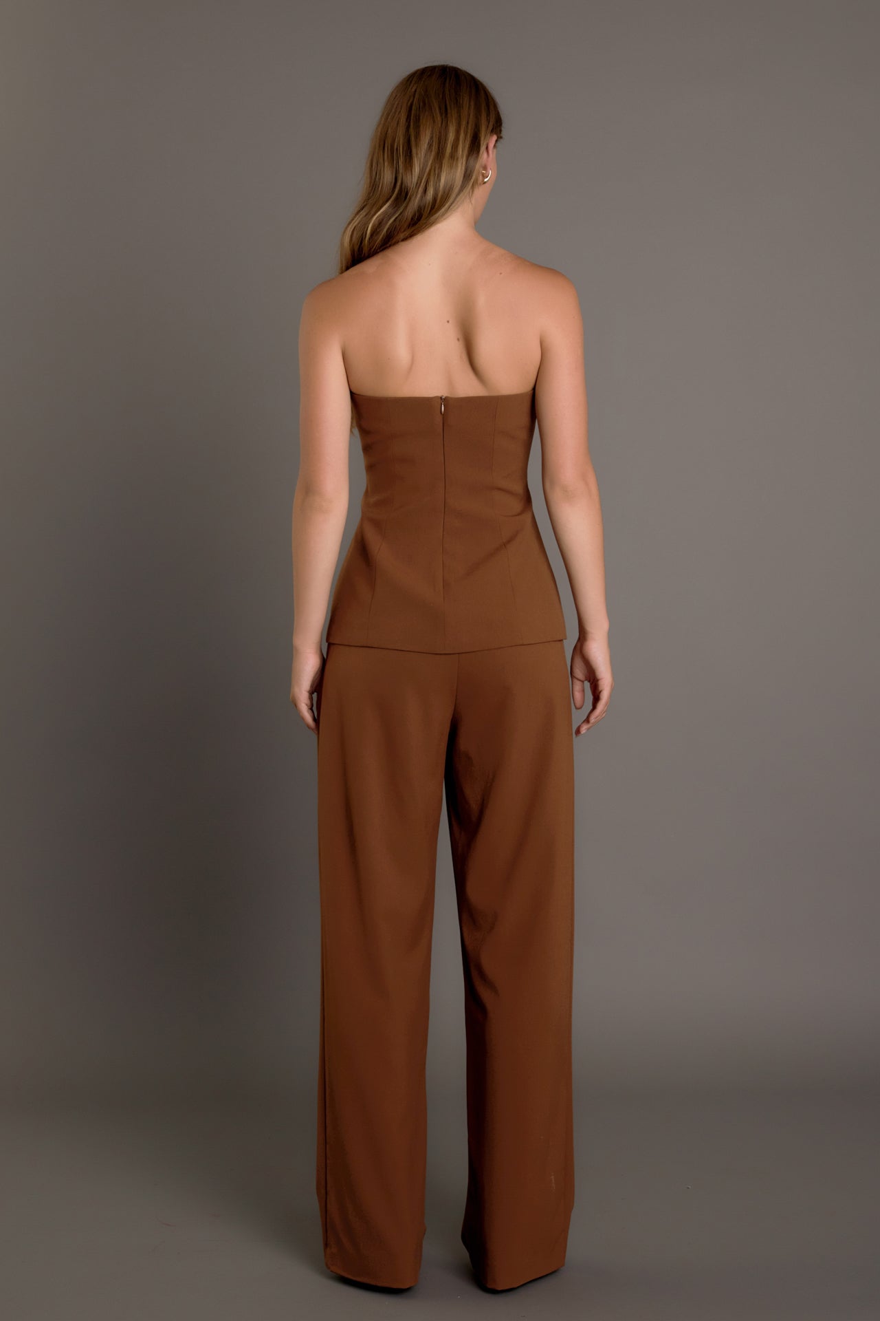 Mid Rise Pleated Wide leg Trousers