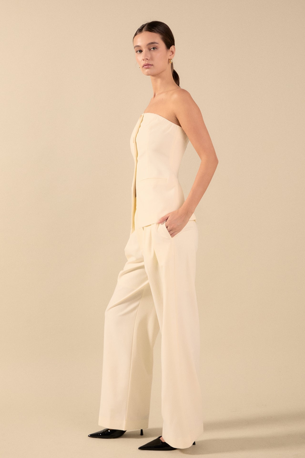 Lexy Relaxed Mid Rise Pleated Wide leg Trousers