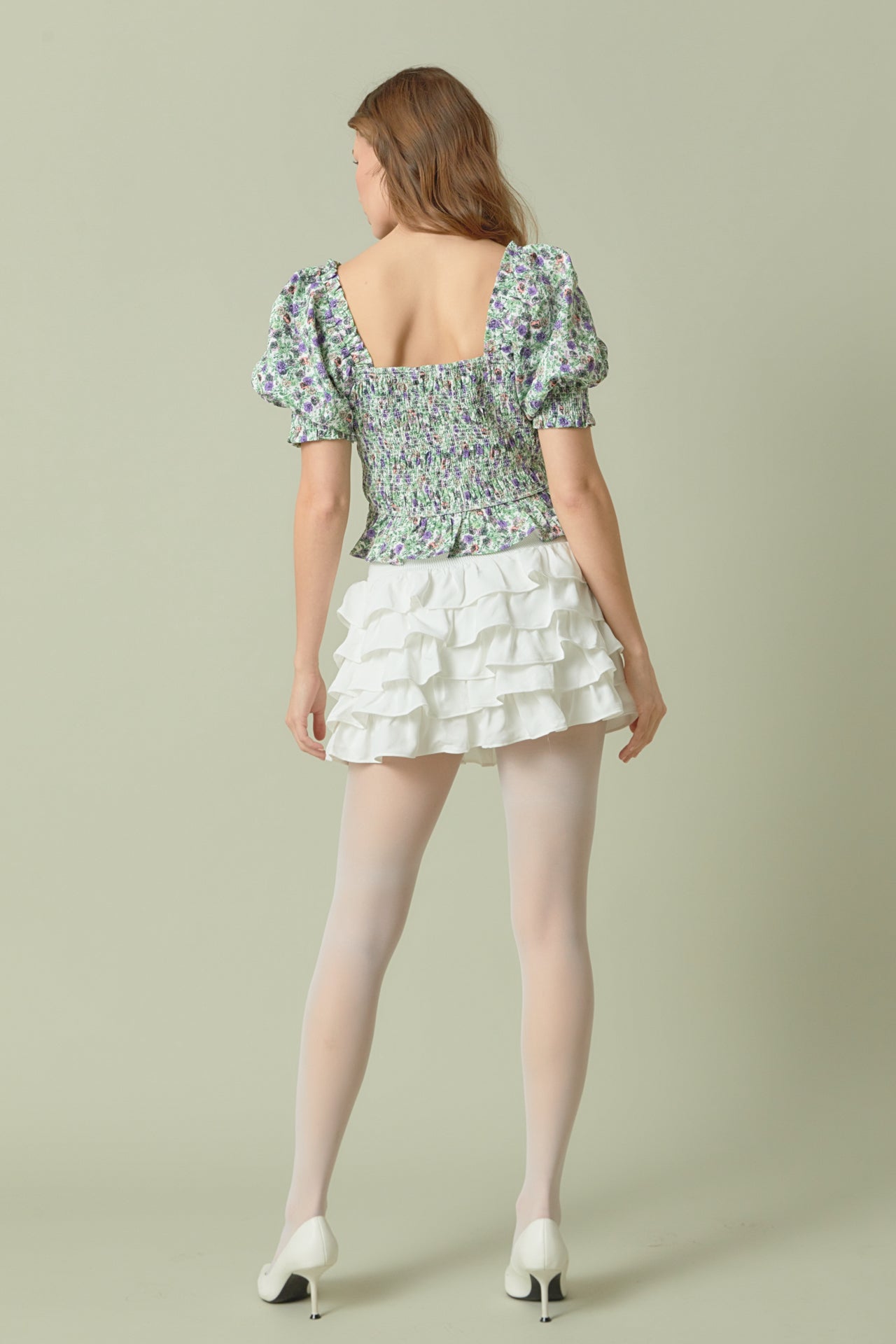 Jacquard Floral Smocked Puff Sleeve Top