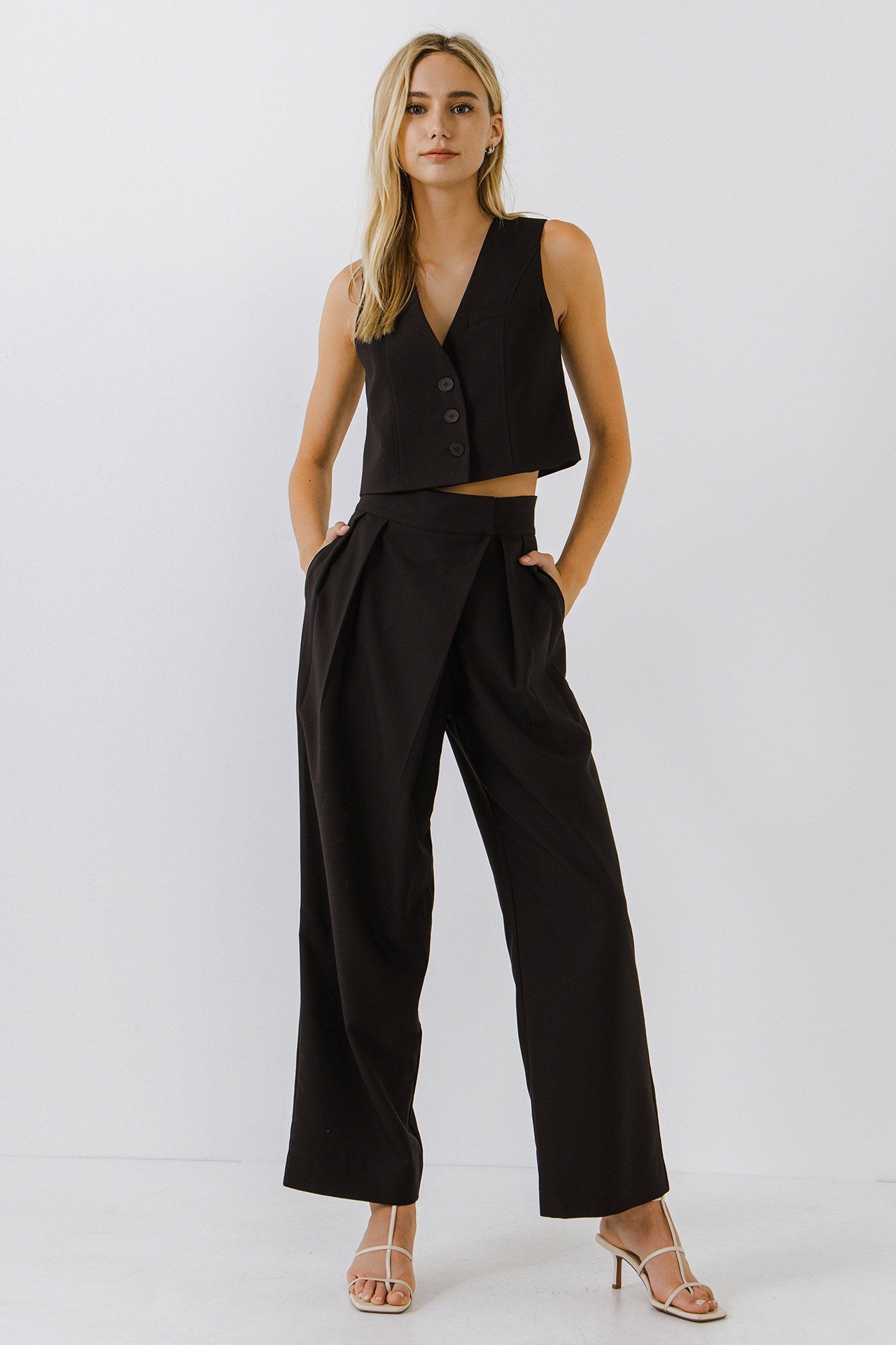 Cropped Vest