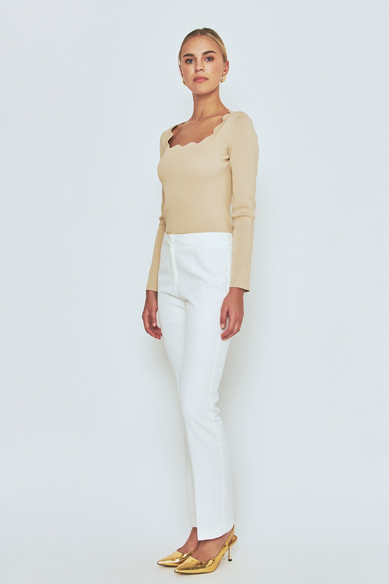 Scallop Detail Long Sleeve Sweater